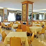 Plaza Hotel Harco Mangga Dua